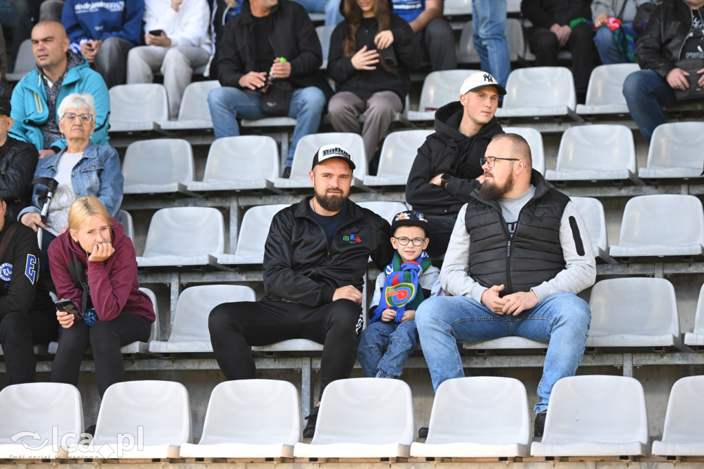 Kibice wspierali swoją drużynę i świętują wygraną