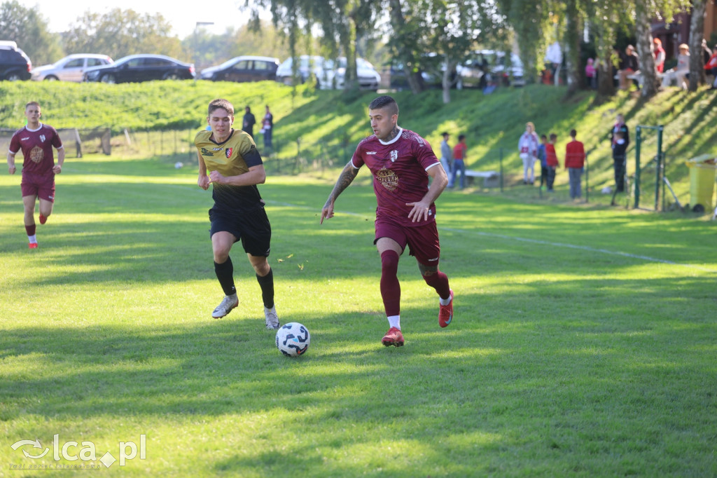 Zakaczawie Legnica pewnie ograło Victorię Niemstów