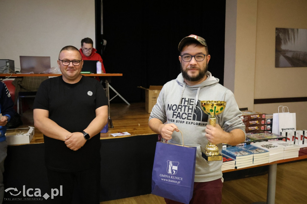 Miłosz Wrzałek zwycięzcą turnieju scrabble