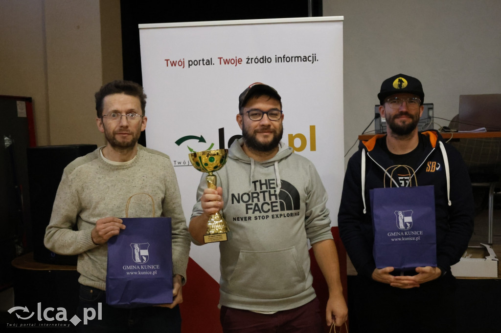 Miłosz Wrzałek zwycięzcą turnieju scrabble