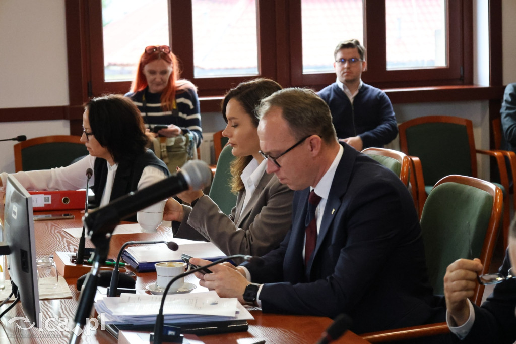 Pożegnanie Katarzyny Sosnowskiej podczas sesji RM