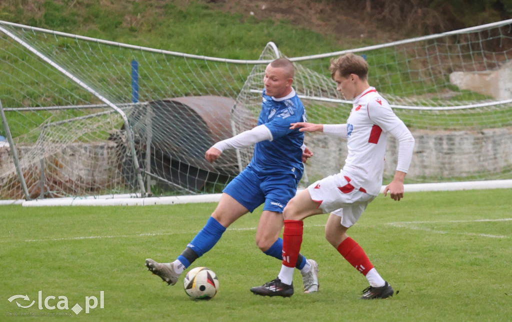 Derby w Legnicy. Iskra Kochlice pokonała Konfeks