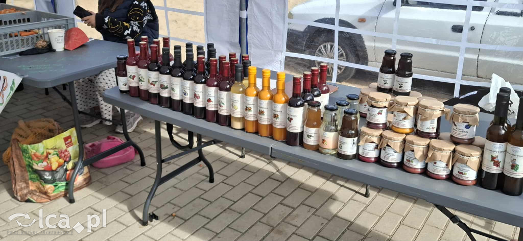 Pierwszy targ produktów lokalnych w Bartoszowie
