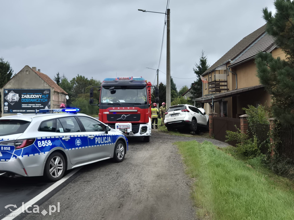 Wypadek w Kunicach. Kierowca w szpitalu