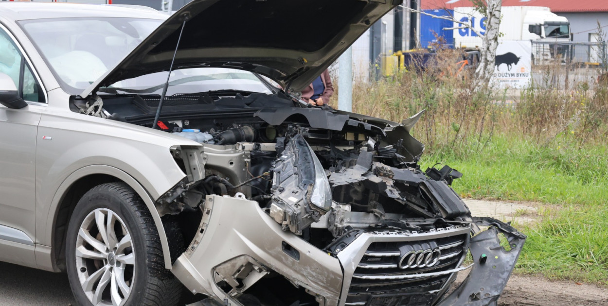Zderzenie opla z audi w Legnicy