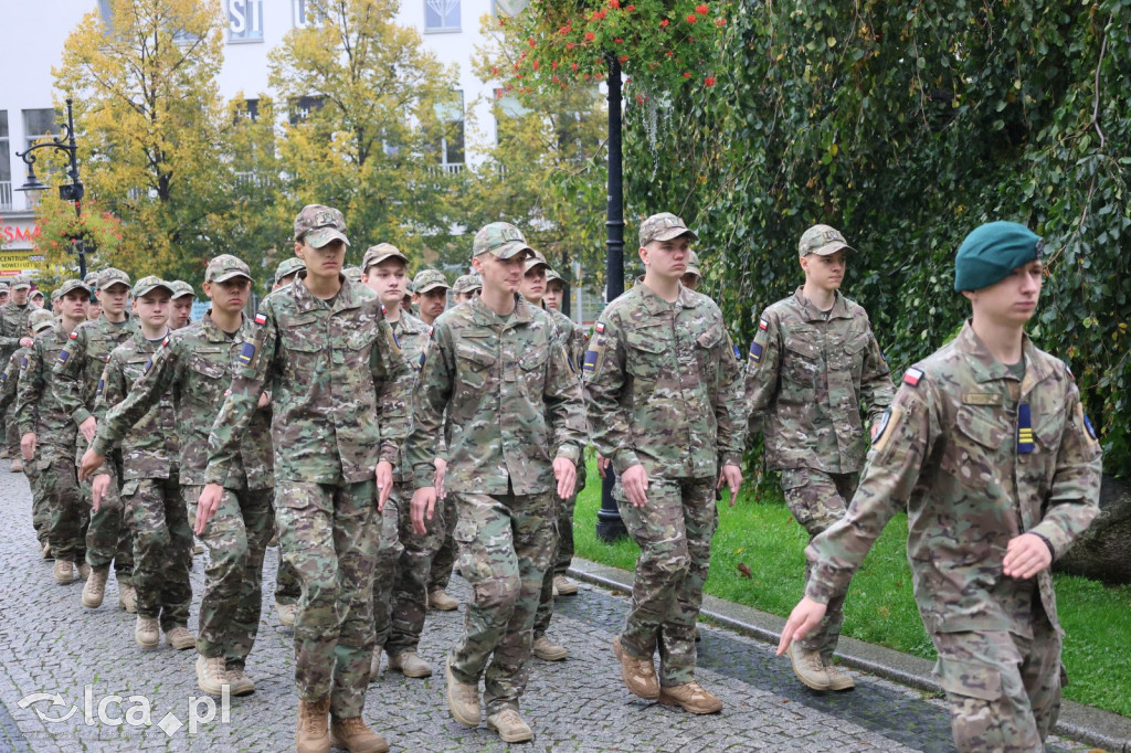 Uroczyste ślubowanie nowych kadetów w Legnicy