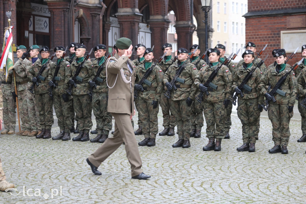 Uroczyste ślubowanie nowych kadetów w Legnicy