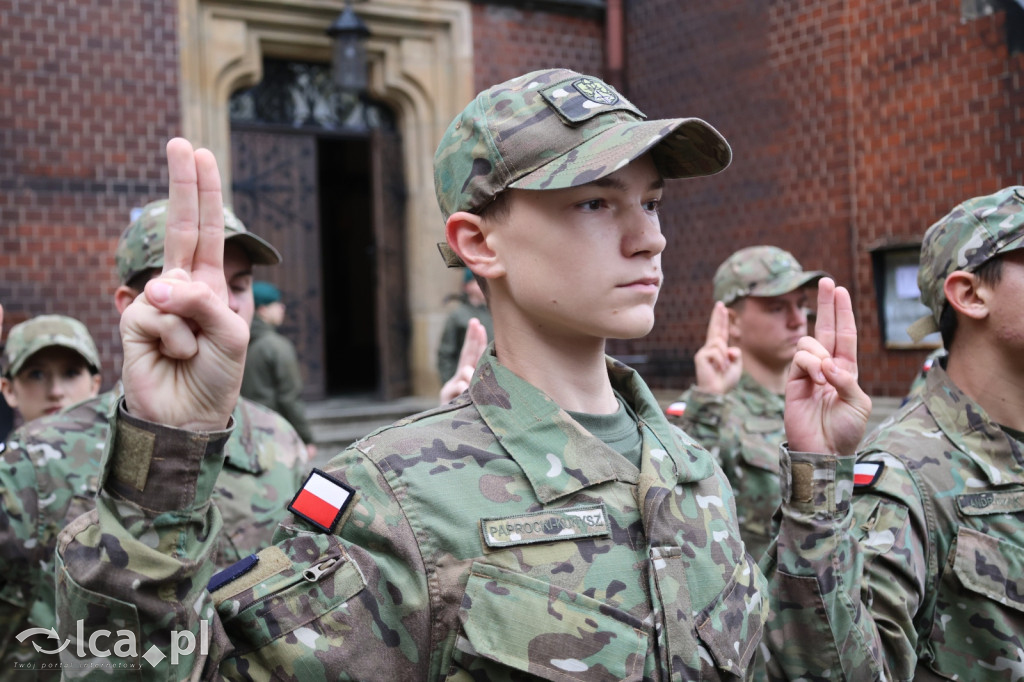 Uroczyste ślubowanie nowych kadetów w Legnicy