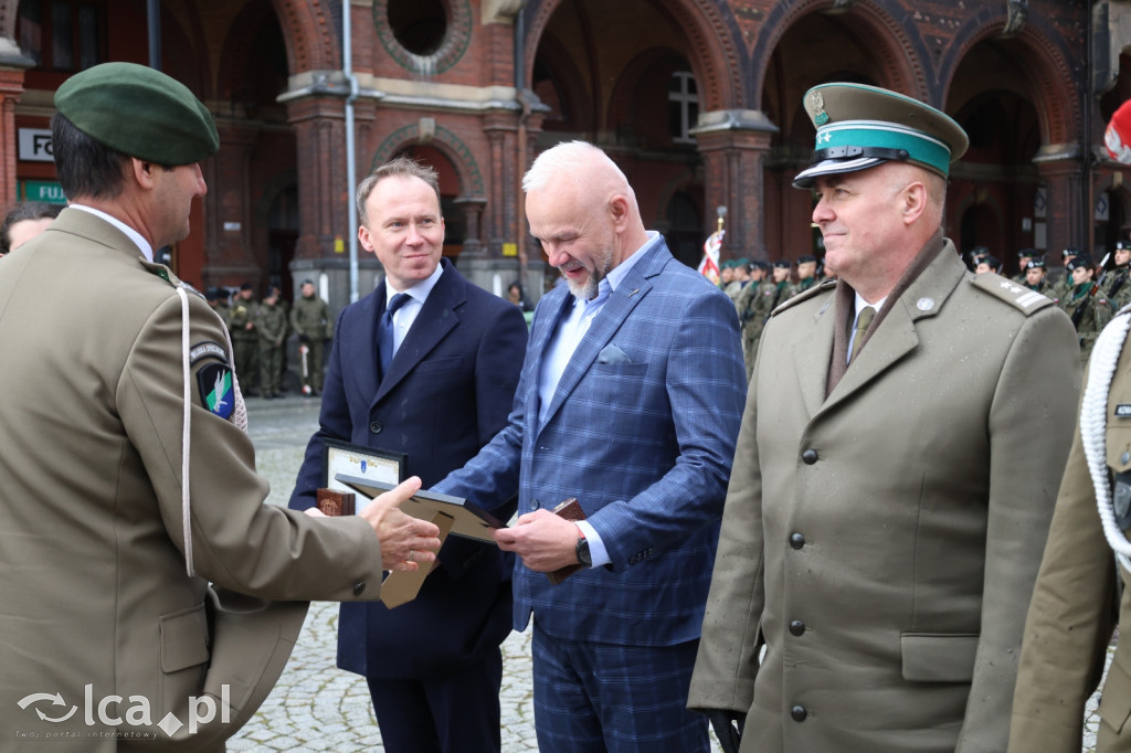 Uroczyste ślubowanie nowych kadetów w Legnicy