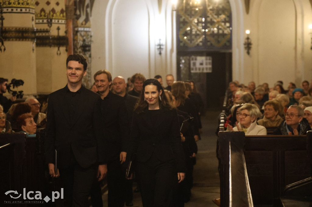 Dawne pieśni Legnicy zabrzmiały w kościele