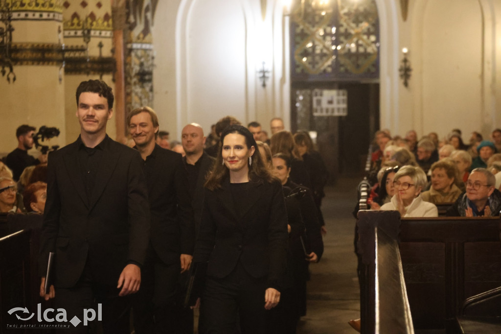 Dawne pieśni Legnicy zabrzmiały w kościele