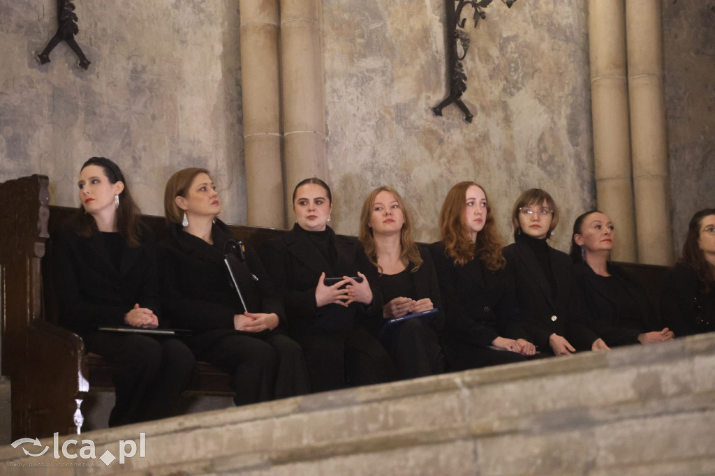 Dawne pieśni Legnicy zabrzmiały w kościele