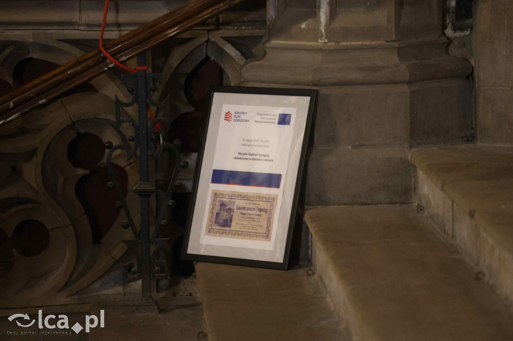 Dawne pieśni Legnicy zabrzmiały w kościele