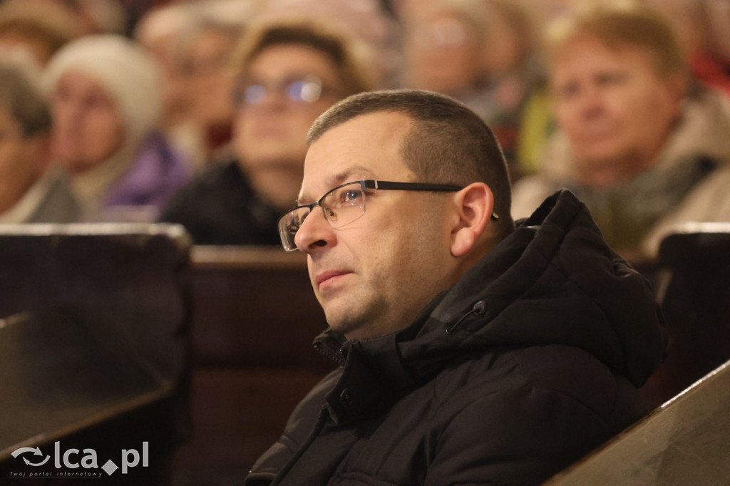 Dawne pieśni Legnicy zabrzmiały w kościele