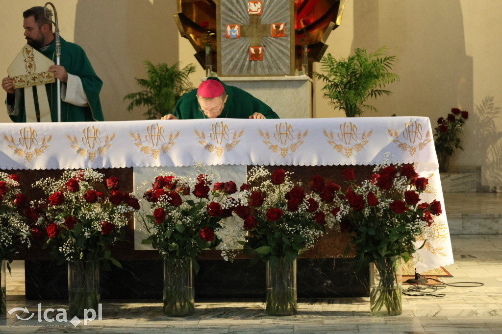 Dzień Papieski w Legnicy z udziałem bp.  Regmunta