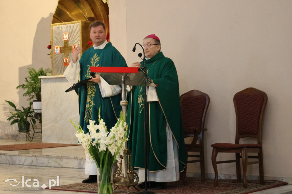 Dzień Papieski w Legnicy z udziałem bp.  Regmunta
