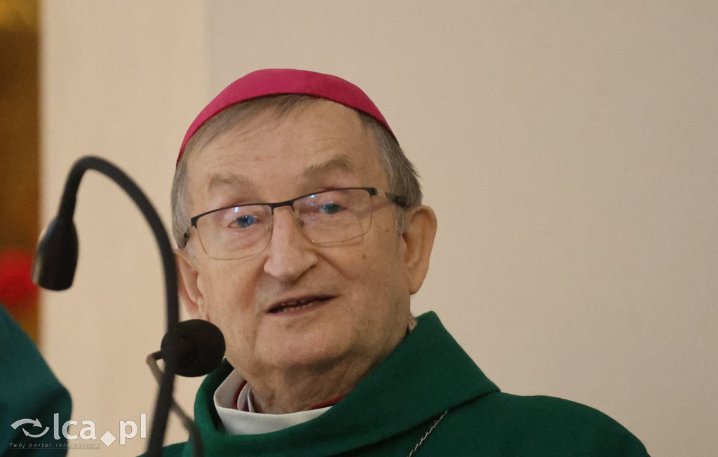 Dzień Papieski w Legnicy z udziałem bp.  Regmunta