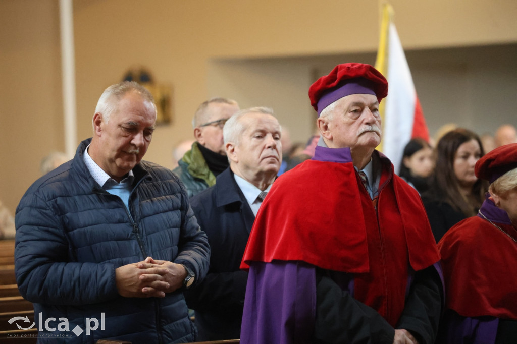 Dzień Papieski w Legnicy z udziałem bp.  Regmunta