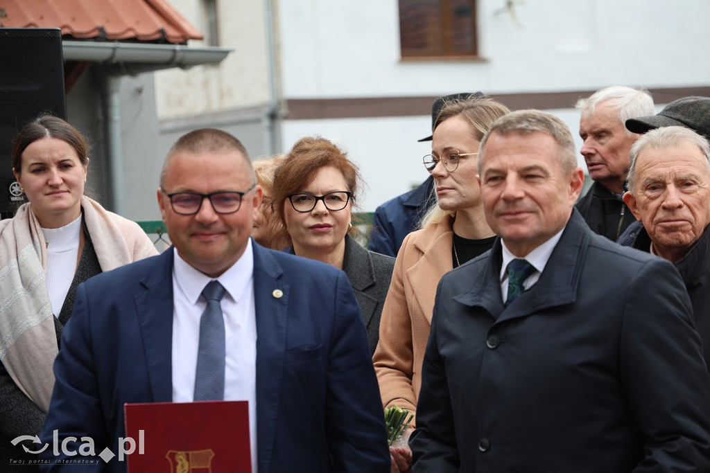 Upamiętniono pierwszego kierownika szkoły