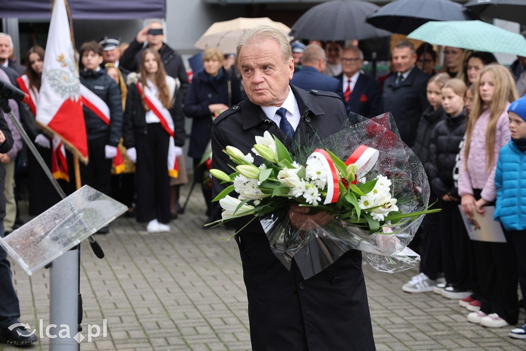 Upamiętniono pierwszego kierownika szkoły