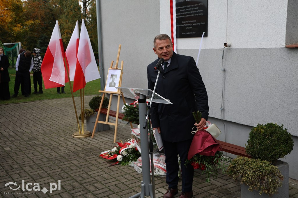 Upamiętniono pierwszego kierownika szkoły