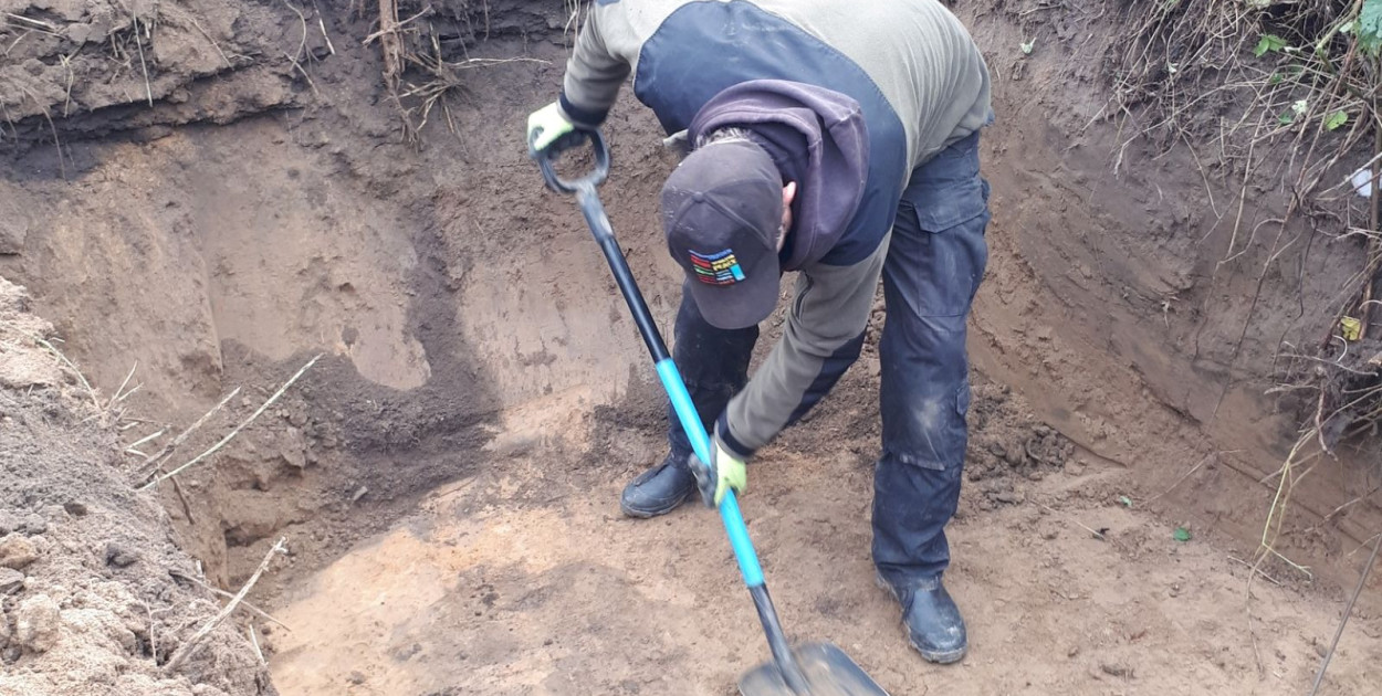 Ziemia kryła ten grób przez 80 lat