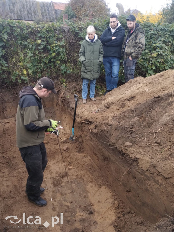 Ziemia kryła ten grób przez 80 lat