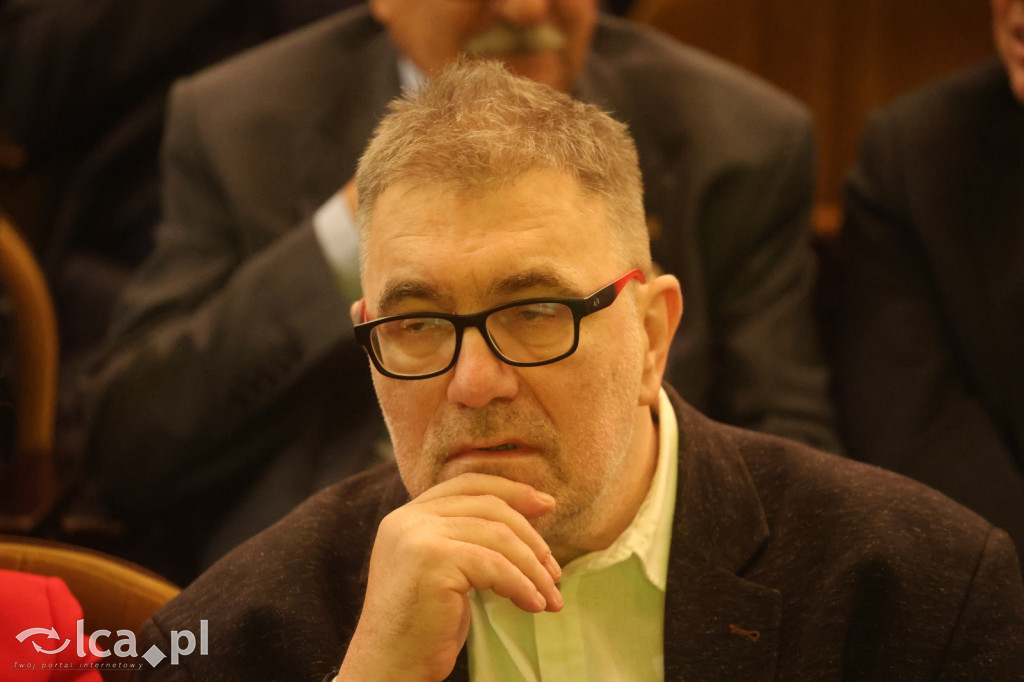 Uroczysta sesja Sejmiku w legnickim teatrze