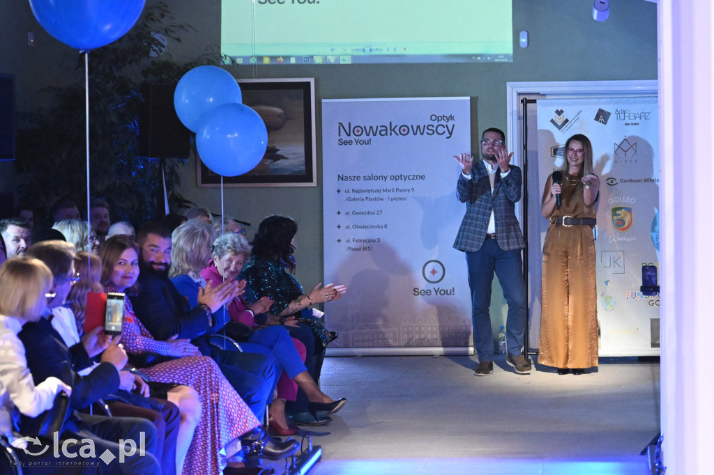 Pokaz „25 lat kolorowej mody”
