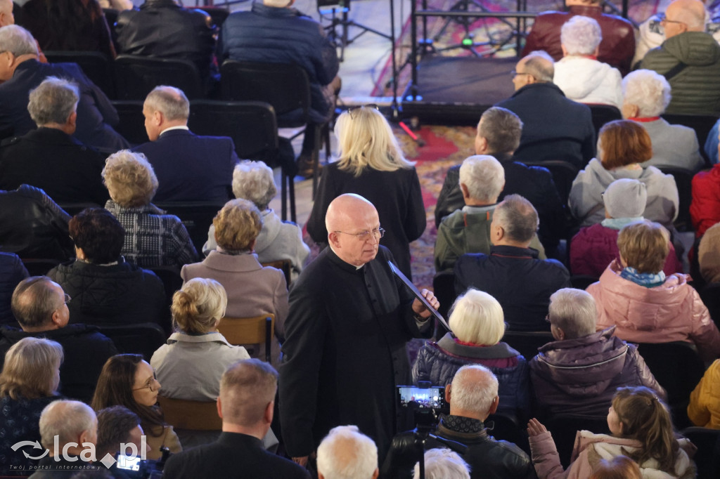Koncert zespołu Mazowsze w Legnicy