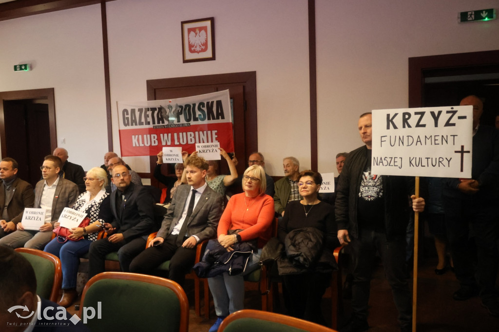 Gorąca atmosfera na sesji Rady Miejskiej Legnicy