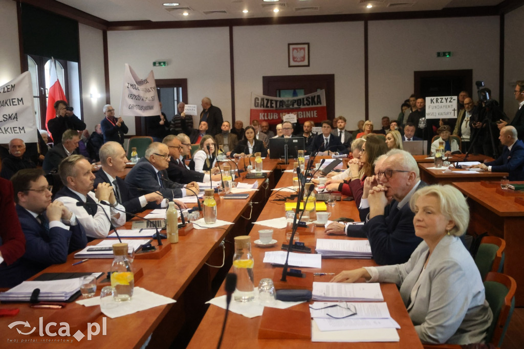 Gorąca atmosfera na sesji Rady Miejskiej Legnicy