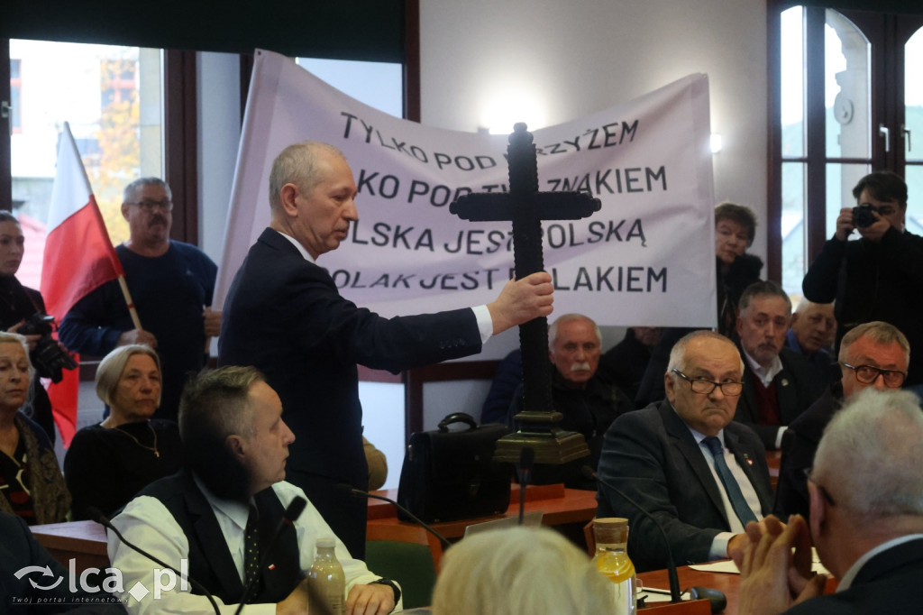 Gorąca atmosfera na sesji Rady Miejskiej Legnicy