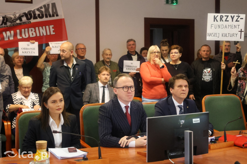 Gorąca atmosfera na sesji Rady Miejskiej Legnicy