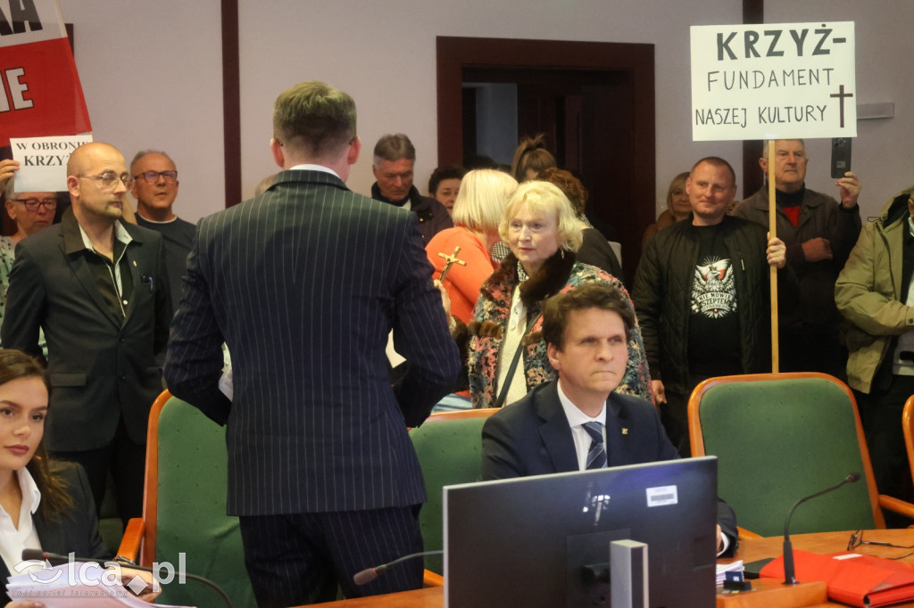 Gorąca atmosfera na sesji Rady Miejskiej Legnicy