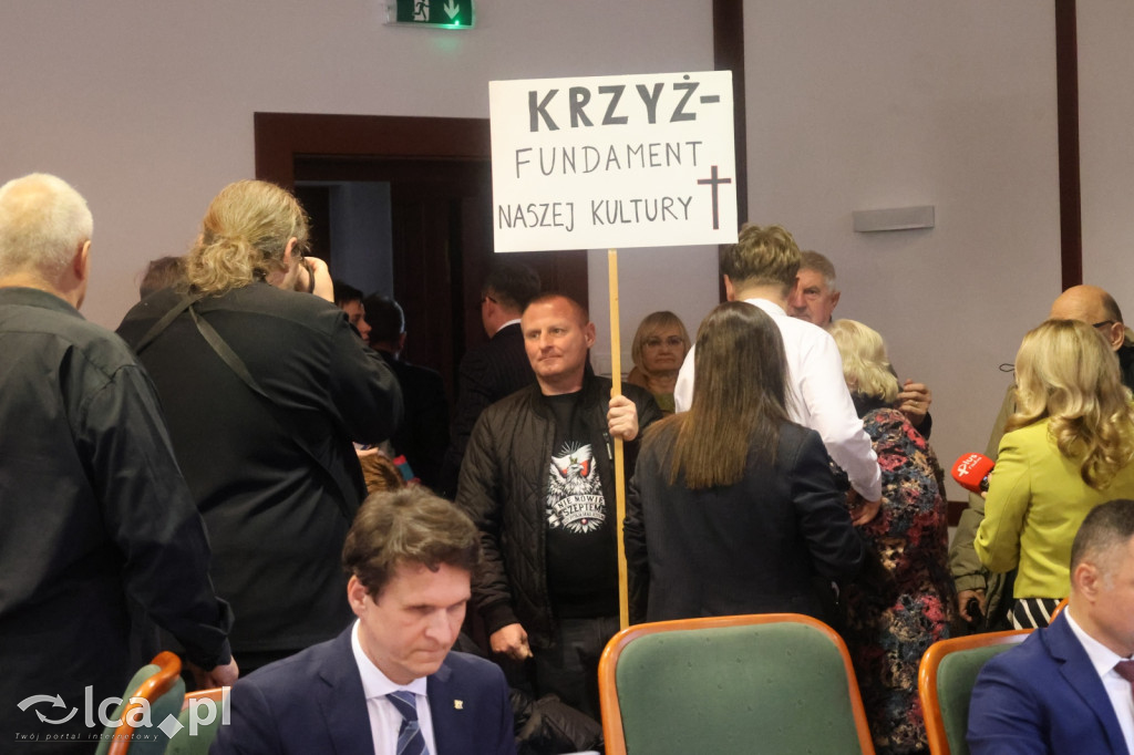 Gorąca atmosfera na sesji Rady Miejskiej Legnicy