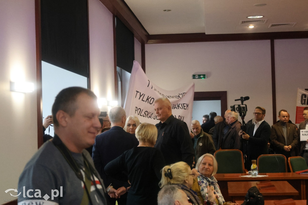 Gorąca atmosfera na sesji Rady Miejskiej Legnicy