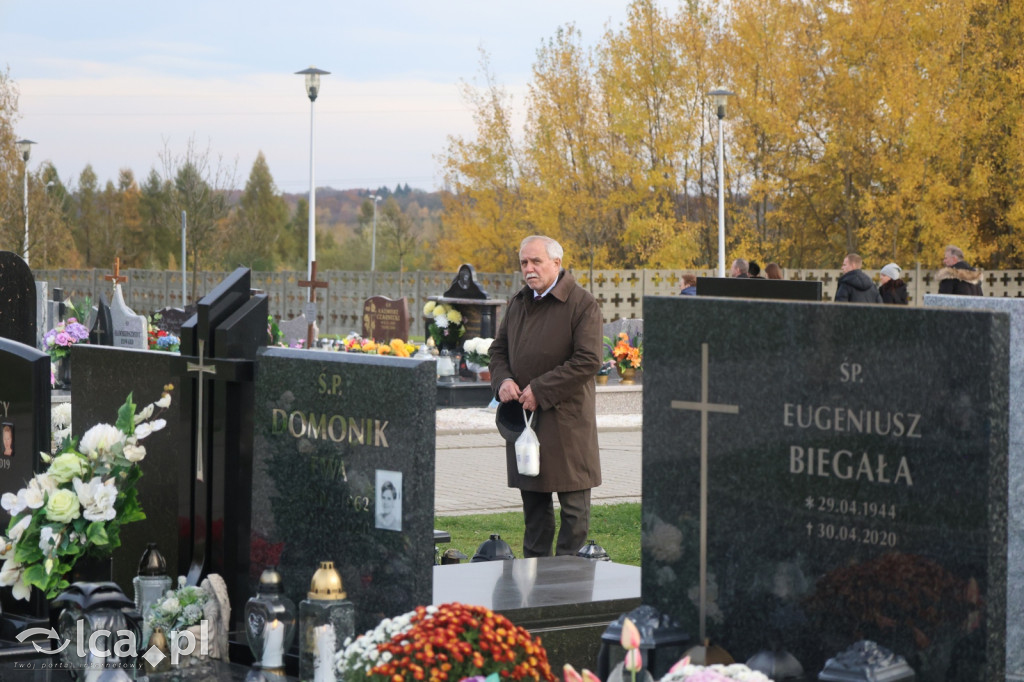 Msza święta i procesja różańcowa