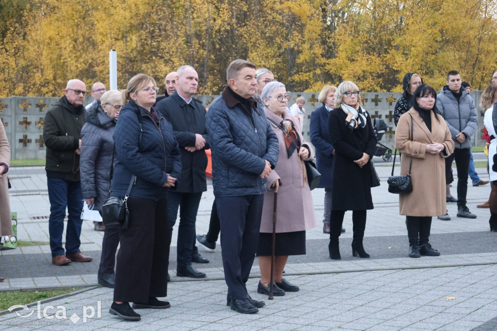 Msza święta i procesja różańcowa