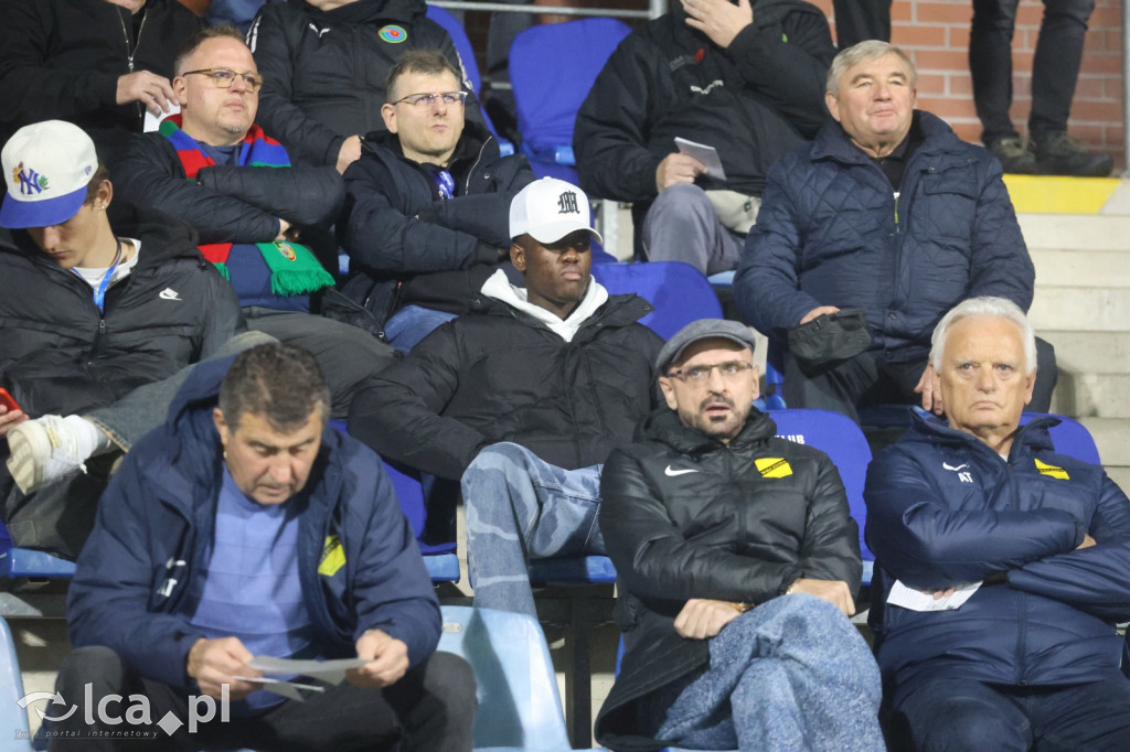 2425 widzów na Stadionie Miejskim