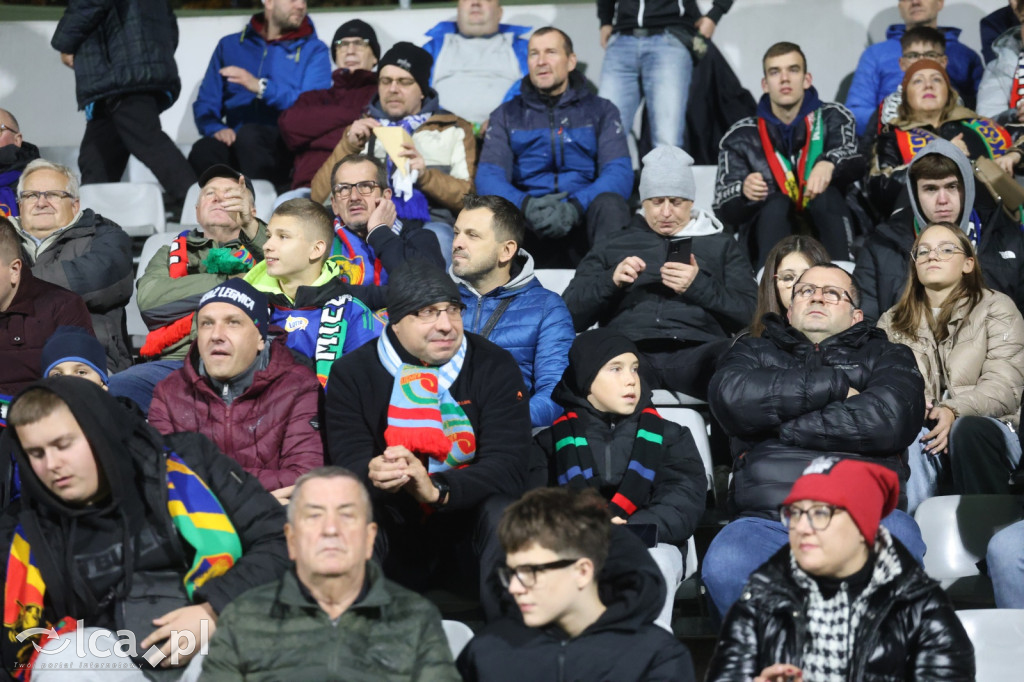 2425 widzów na Stadionie Miejskim