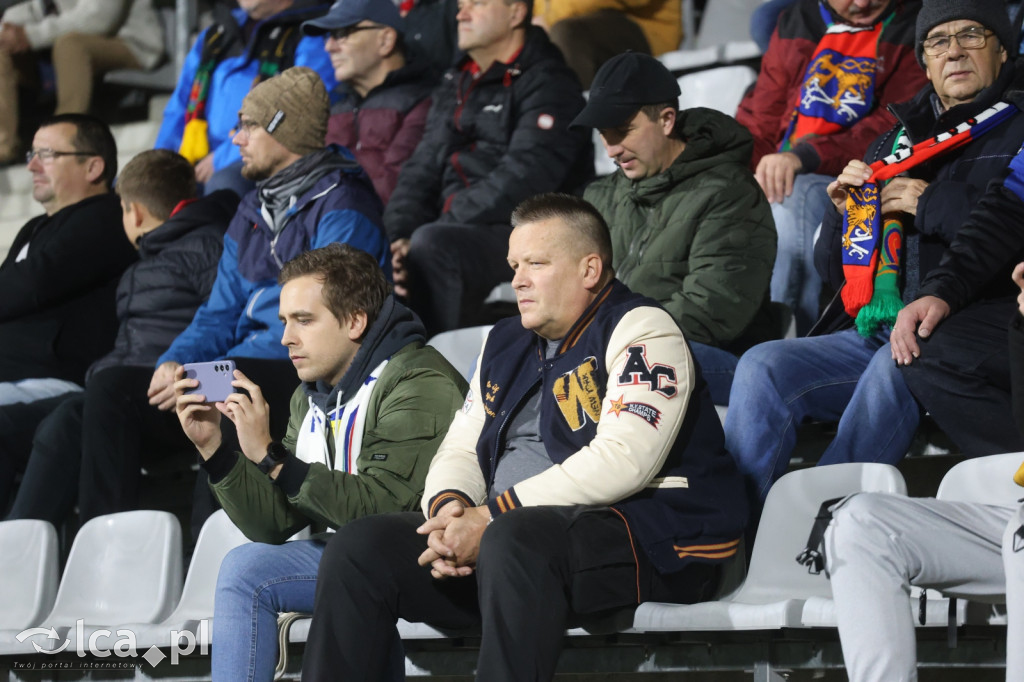 2425 widzów na Stadionie Miejskim