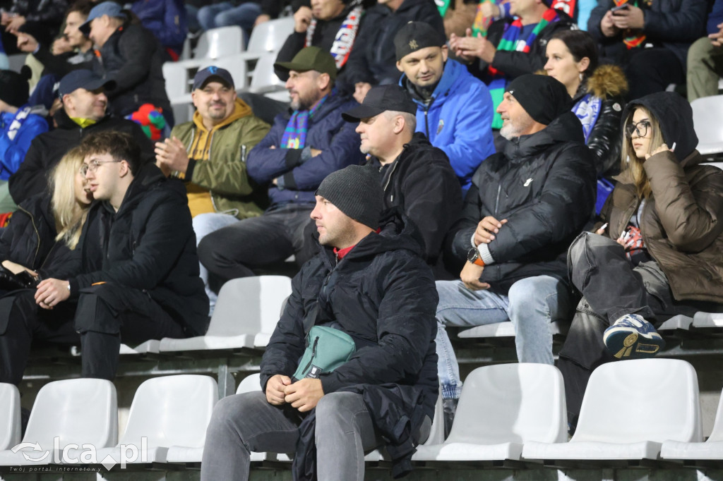 2425 widzów na Stadionie Miejskim