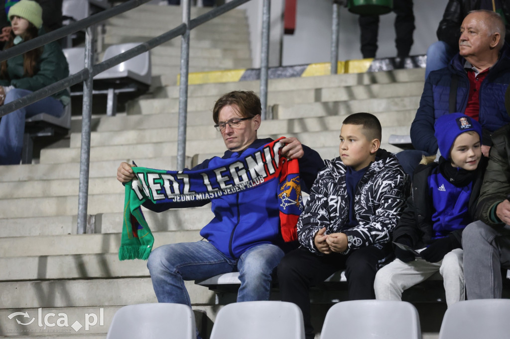 2425 widzów na Stadionie Miejskim