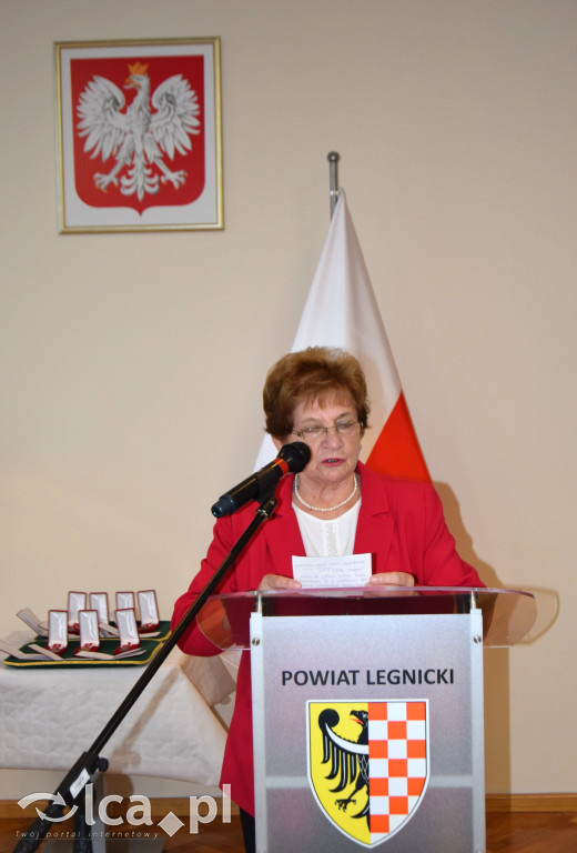 Medale KEN wręczone nauczycielom z powiatu