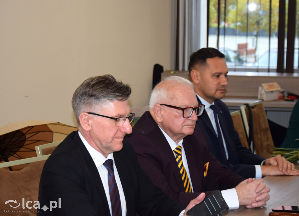 Medale KEN wręczone nauczycielom z powiatu