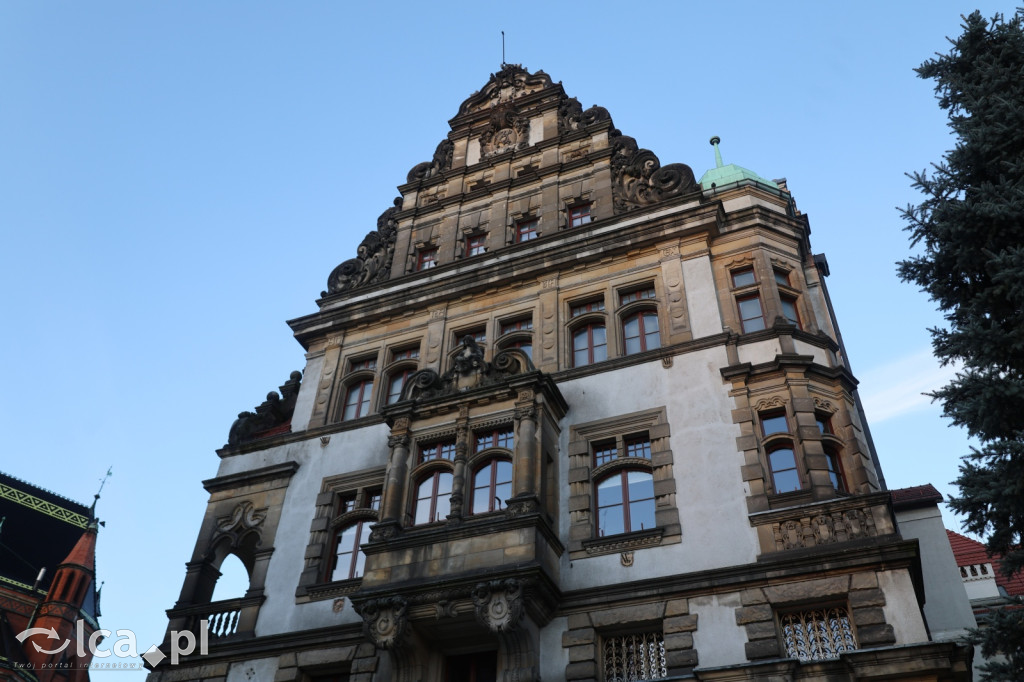 Burza po zdjęciu krzyża z sali obrad w Legnicy