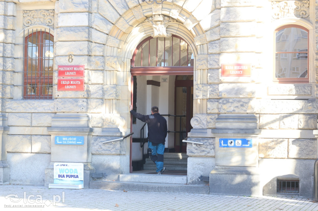 Ćwiczenia ewakuacyjne w Urzędzie Miasta