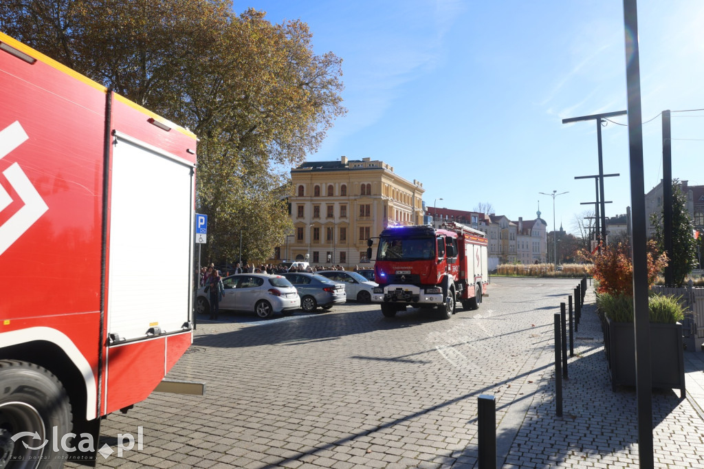 Ćwiczenia ewakuacyjne w Urzędzie Miasta