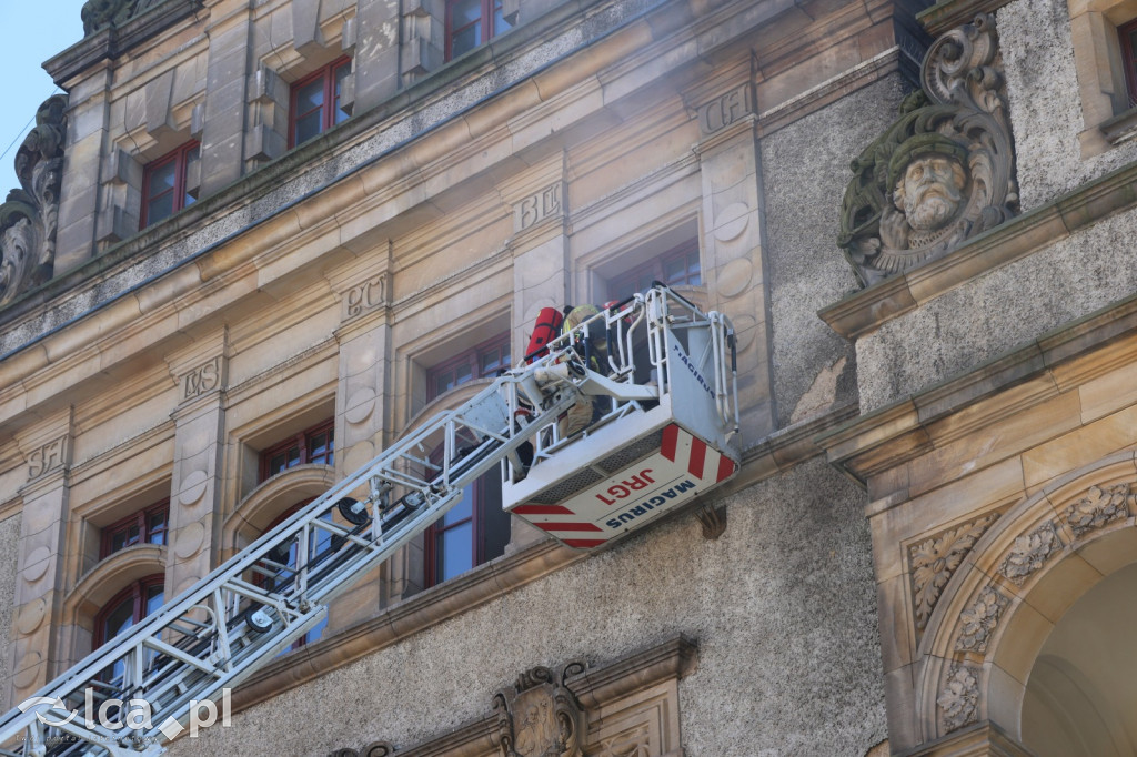Ćwiczenia ewakuacyjne w Urzędzie Miasta